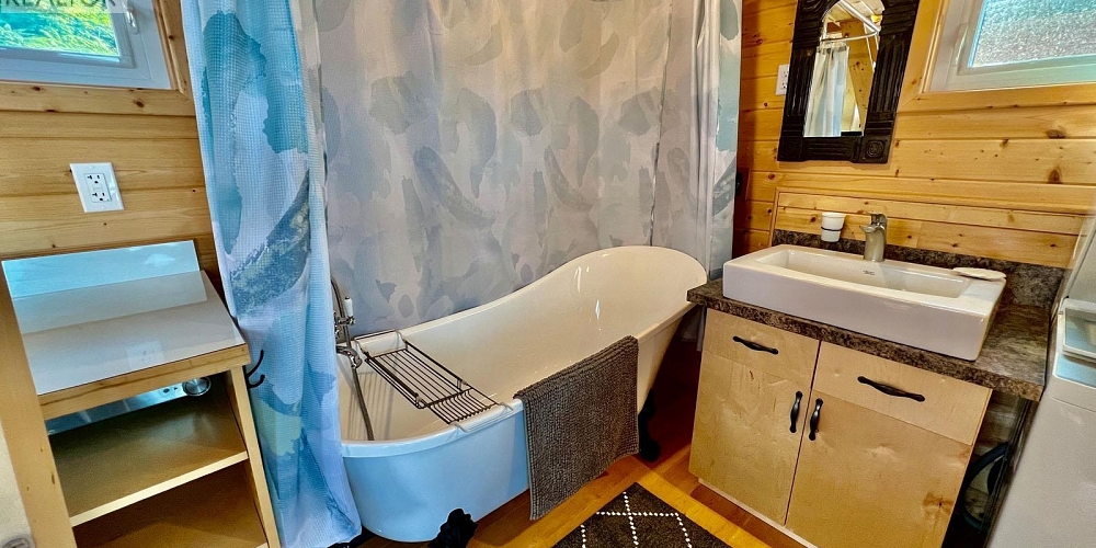 3506 OCEANVIEW DRIVE Daajing Giids City Photo 34 3506 OCEANVIEW DRIVE Daajing Giids City Photo 34